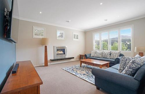 Mount Martha House | Expansive Family Entertainer In Blue Chip Locale