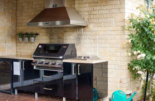 Mount Martha House | Expansive Family Entertainer In Blue Chip Locale