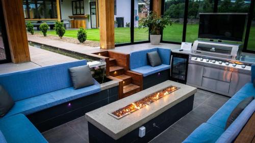 Prebbleton House | Expansive Luxury Country Escape