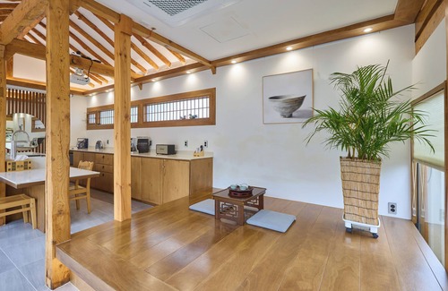 Andong Villa | Experience a private stay in Andong, a city steeped in cultural heritage.