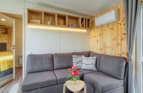 Wemding House | Experience a real Tiny House vacation close to nature at Camping Park Wemding!