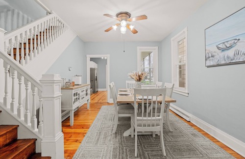 Annville House | "Experience Luxurious Living: Remodeled Duplex Retreat Awaits You in Anneville