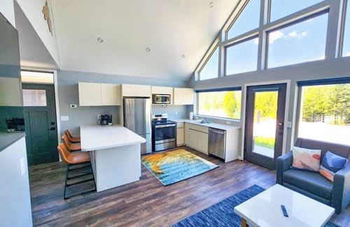 Munising Cabin | EXPLORE Munising Alger Falls