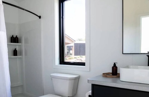 Stowe Area Hotel | Explore Stowe from a Comfortable Room Near Trails, Pool!