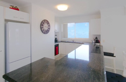 Golden Beach Apartment | Explorer Cove Unit 6, 31 Kennedy Pde