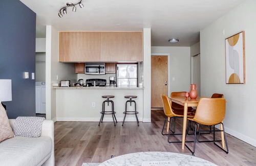 Yesler Terrace Apartment | Exquisite First Hill 1BR w/Gym, BBQ, Club & Rooftop, by Blueground