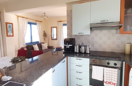 Latchi Apartment | Exquisite penthause seafront free WiFi