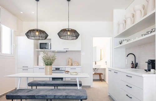 Pigianos Kampos Villa | Exquisite Rethymno Villa | Villa Gyokko | 3 Bedrooms | Beach Front | Private.