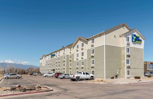 Southeast Colorado Springs Hotel | Extended Stay America Select Suites - Colorado Springs - Airport