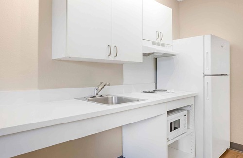 Kearny Mesa Hotel | Extended Stay America Suites San Diego Mission Valley Stadium