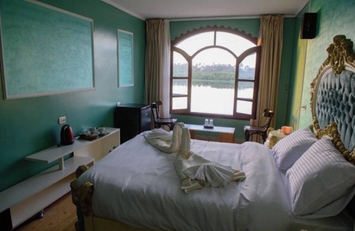 Luxor Hotel | Eyaru Palace