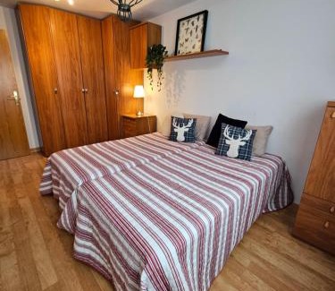 Zorraquin Apartment | Ezcaray Pet Friendly, piscina y parking