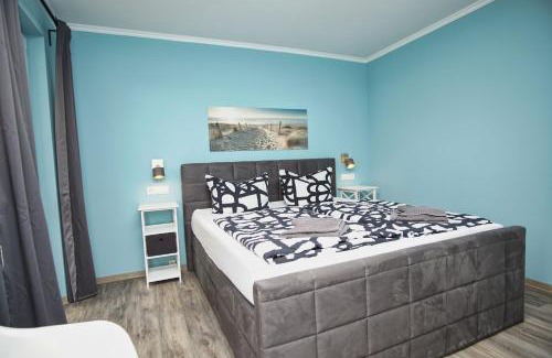 Lobbe Hotel | F-1010 Strandhaus Mönchgut Bed&Breakfast DZ 24 Garten, strandnah, inkl Frühstück