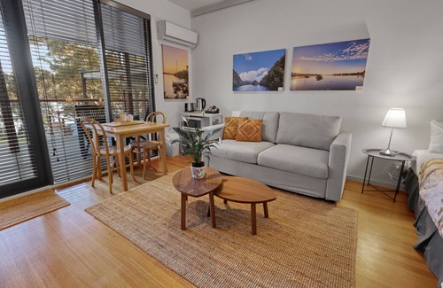 Paynesville House | F&E Lakes Escape - West: A peaceful retreat nestled along the lakefront