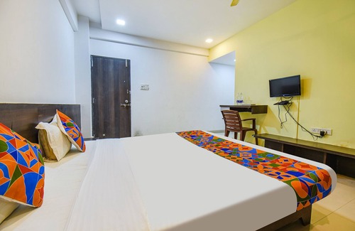 Talegaon Dabhade Hotel | Fabexpress Paradise Stay Inn