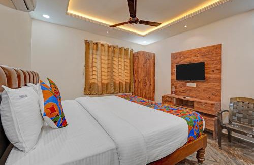 Tirupati Hotel | FabHotel Pranavam Residency