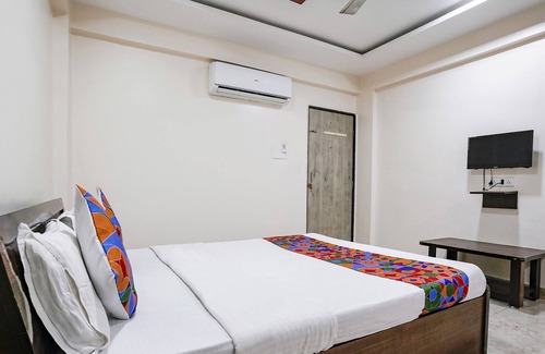 Pune Hotel | Fabhotel Rahul Executive