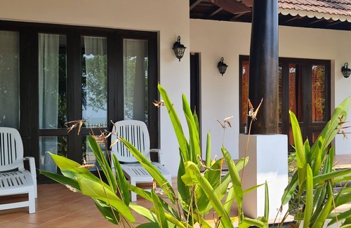 Mararikulam Cottage | Fabulous 2 Bedroom Hall cottage on Marari Beach!