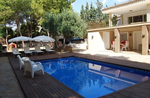 La Azohia Ski Chalet | Fabulous and spacious beach chalet