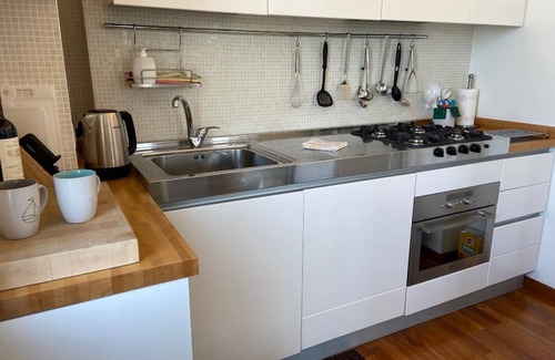 Molina Apartment | FABULOUS CANAL VIEWS, CONTEMPORARY DESIGNER APARTMENT IN VENICE 2 BEDS, 2 BATHS