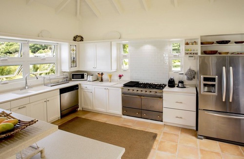 Falmouth Harbour Villa | Fabulous Ocean View Villa with Pool