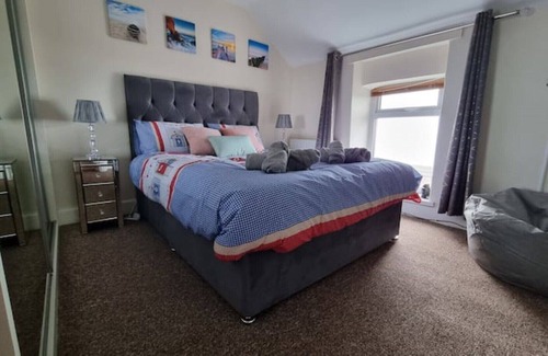 Penmaenmawr Cottage | Fabulous Seaview cottage in North Wales