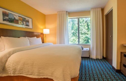 Columbus Hotel | Fairfield Inn & Suites by Marriott Columbus