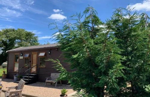 Newark upon Trent Ski Chalet | FAIRVIEW FARM Holiday Accommodation 14 Luxury Lodges, Cabins, Dog Friendly, Suitable for Couples, Families and Groups, Wedding Guests , Corporate events, Sleeps 2-65 guests in Ravenshead, Nottingham near Sherwood Forest, set in 88 acres