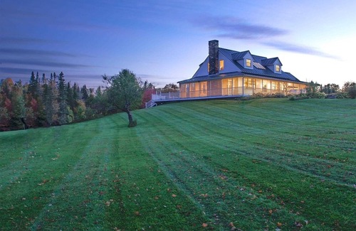 Cabot House | Fairytale Autumn & Stick Season in Vermont. Thanksgiving Week available!