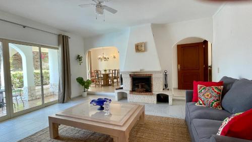 Aldeia das Acoteias Villa | Falesia by Check-in Portugal