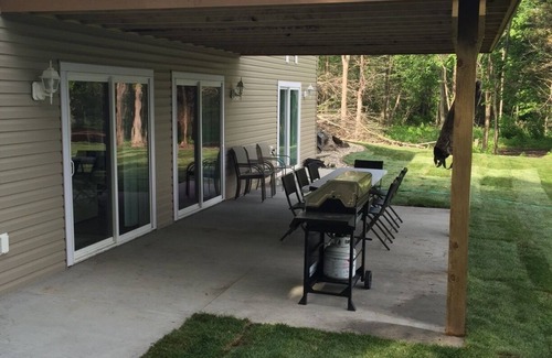 Elysian Cabin | Fall is BEAUTIFUL @ LAKE Francis! Winter Specials, flexible, inquire! n