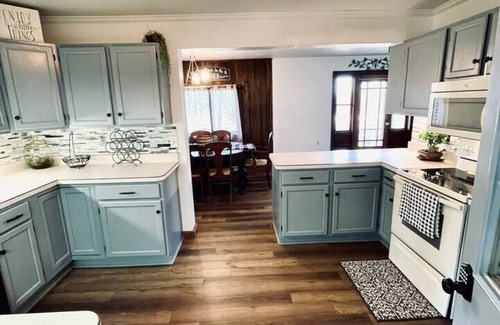 Mill Run House | Fall Vibes in Ohiopyle.Appalachian Mountain Inn~2 miles to Ohiopyle