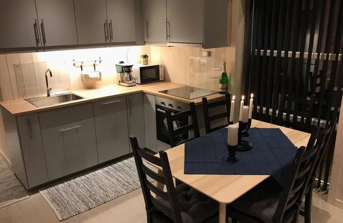 Stord Cabin | Fam friendly furniture cottage in a quiet environment. 8 Pers Sauna and Jacuzzi