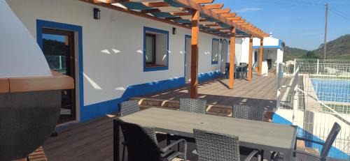 Sao Bartolomeu de Messines House | Familia Sequeira