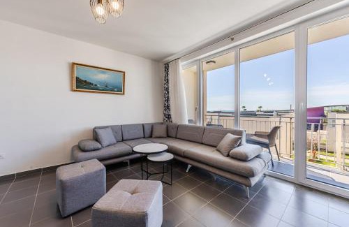 Sakës Apartment | Family Apartment with Resort Access Talea Coast