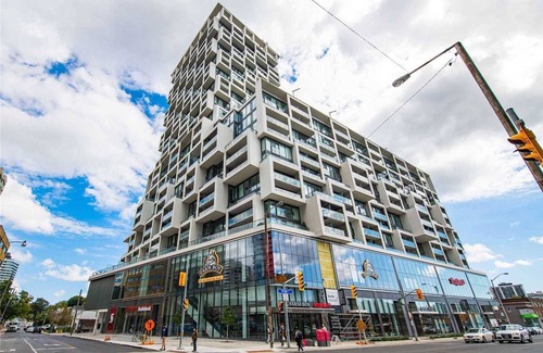 Mount Pleasant West House | Family-friendly 3BR residential oasis in the heart of Toronto