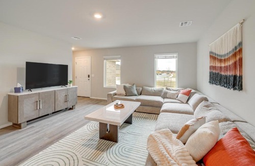 Broken Arrow House | Family-Friendly, Pets Welcome Broken Arrow Gem!