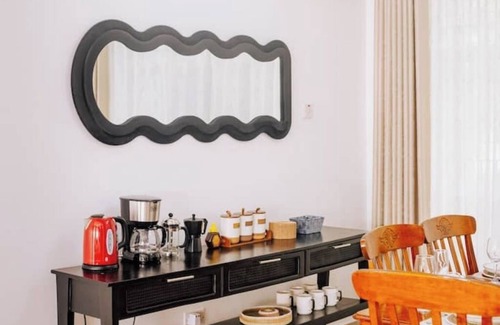 Mwananyamala Apartment | Family-Friendly 2BR | Central, Breakfast, Workspace & Gen set