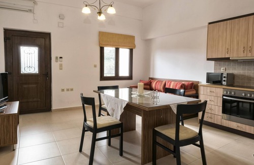 Kirianna Villa | Family Friendly villa private pool, Children Area, BBQ, Garden, 5km to the beach