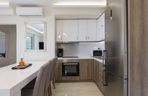 Vlichada Villa | Family-Friendly villa w/Pool ,Children area & BBQ