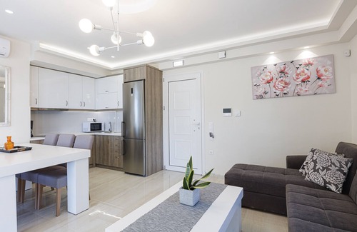 Vlichada Villa | Family-Friendly villa w/Pool ,Children area & BBQ