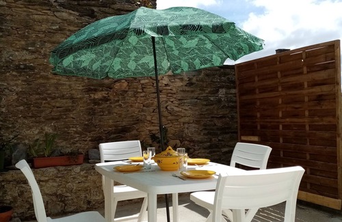 Caurel House | Family gîte in Caurel, Lac de Guerlédan