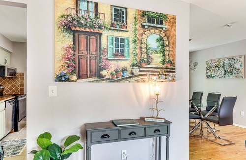 Monroe House | Family Home Close to Warwick, 5 Mi to Lake!