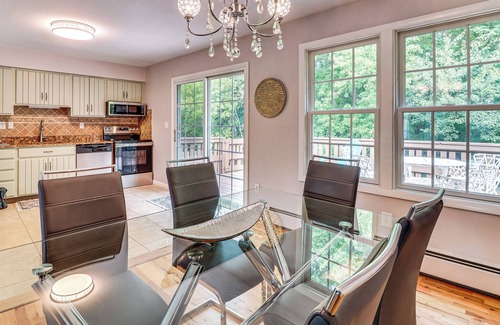 Monroe House | Family Home Close to Warwick, 5 Mi to Lake!