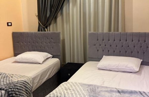 Luxor Apartment | Family House