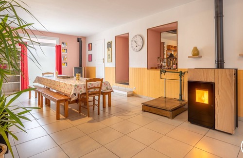 Orrouy House | Family house in the valley of the Automne