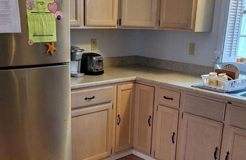 York Beach House | Family Retreat at York Beach Y609 Brought to you by GetAway Vacations