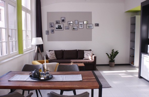 Zentrum-Suedost Apartment | Family room-Family-Ensuite with Bath-List 22