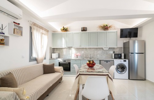 Skinaria Apartment | Family Studio