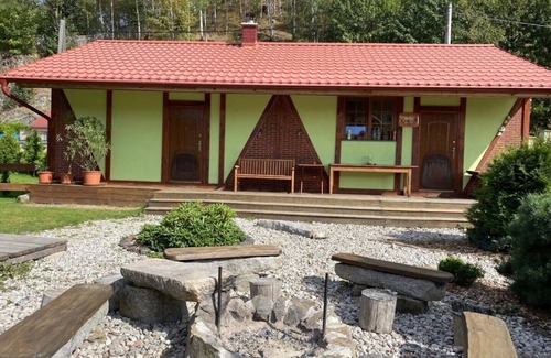 Cesky Jiretin House | Family vacation home with 6 studio apartments.